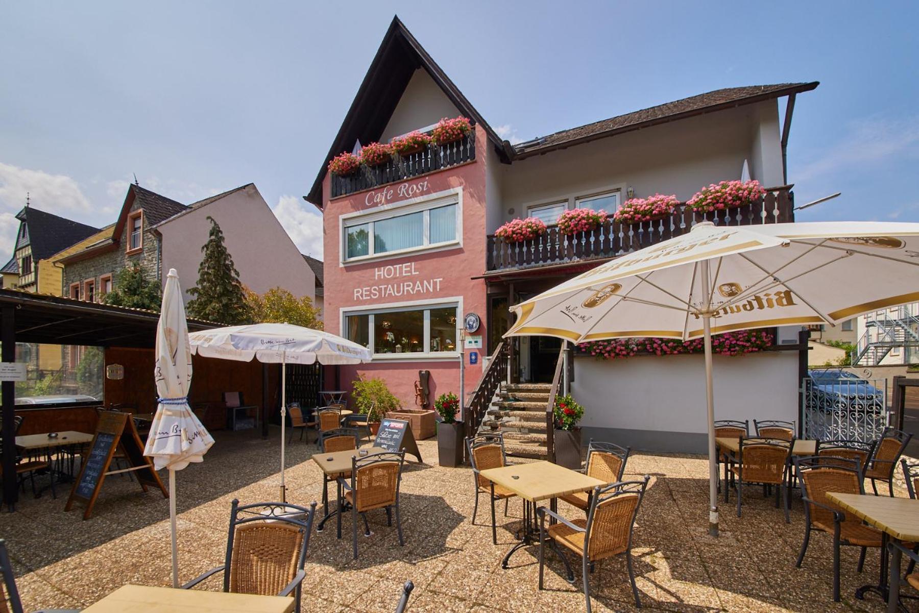 Cafe Rosi Ferienwohnung Бернкастел-Кюс Екстериор снимка